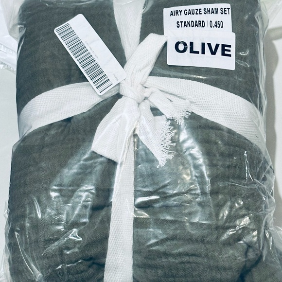NWOT QUINCE Airy Gauze Sham Set Standard Olive 1727 - Picture 6 of 9